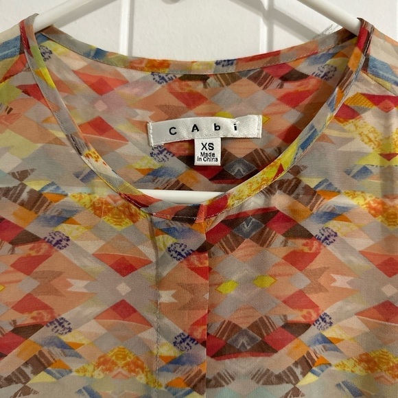 CAbi Multi-Color Abstract Pattern Sleeveless Tunic Blouse - Picture 2 of 7